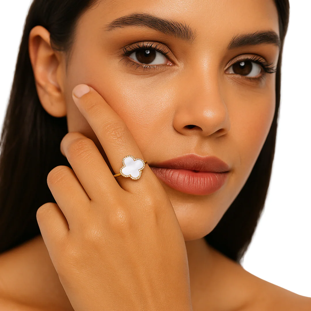 Elena White Clover Ring